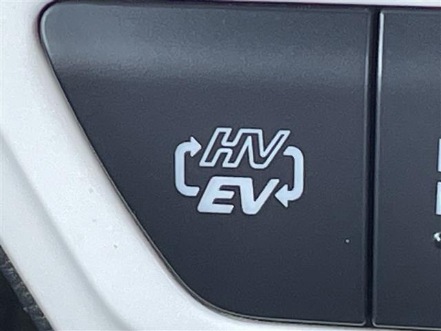 Toyota PRIUS PHV 2017 7981730-4