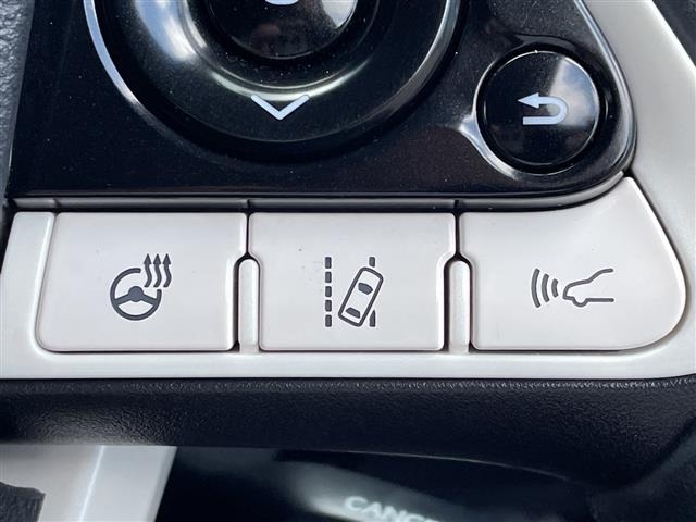 Toyota PRIUS PHV 2017 7981730-7