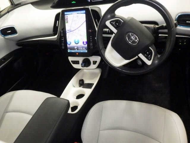 Toyota PRIUS PHV 2017 7981756-3