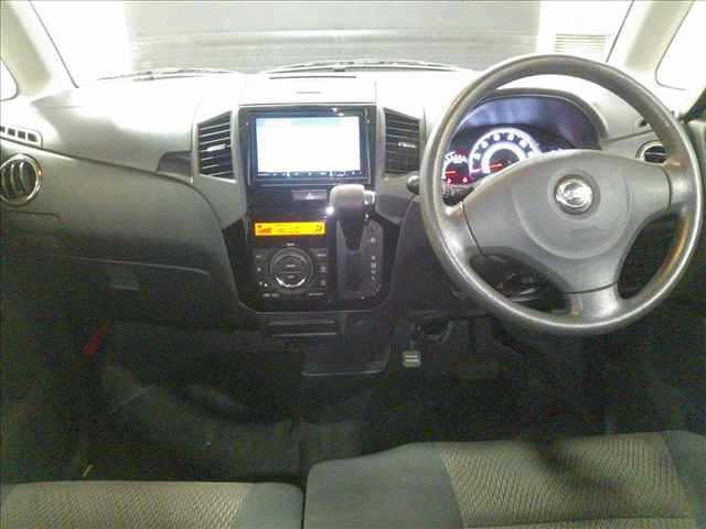 Nissan ROOX 2010 7974706-5