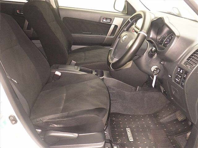 Toyota RUSH 2016 7982320-5