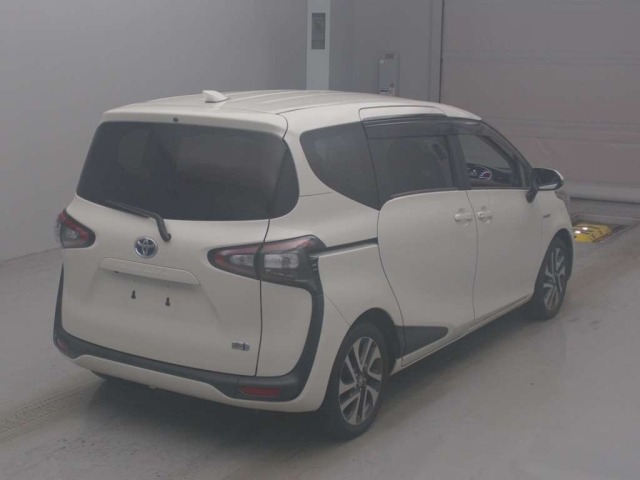 Toyota SIENTA 2016 7972943-1