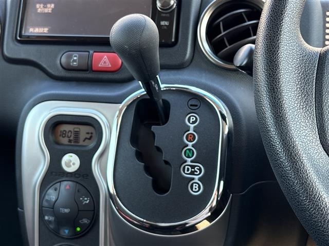 Toyota SPADE 2016 7981861-3