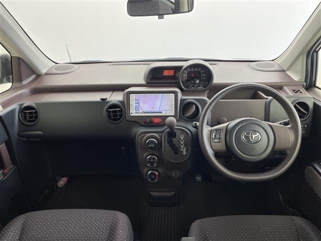 Toyota SPADE 2013 7981862-14