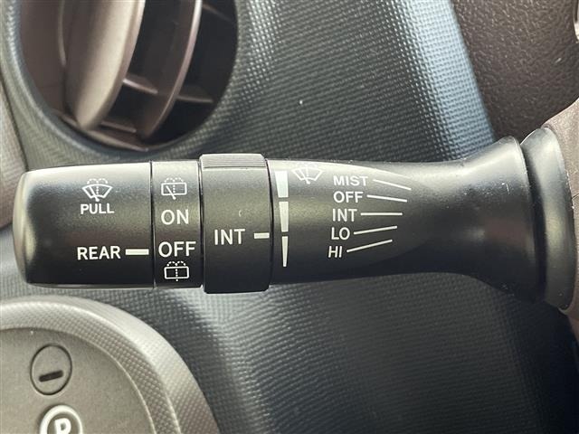 Toyota SPADE 2013 7981862-8