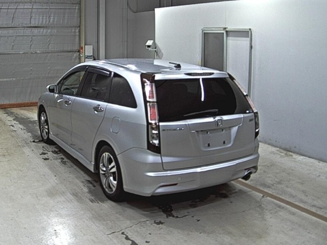 Honda STREAM 2013 7983573-1