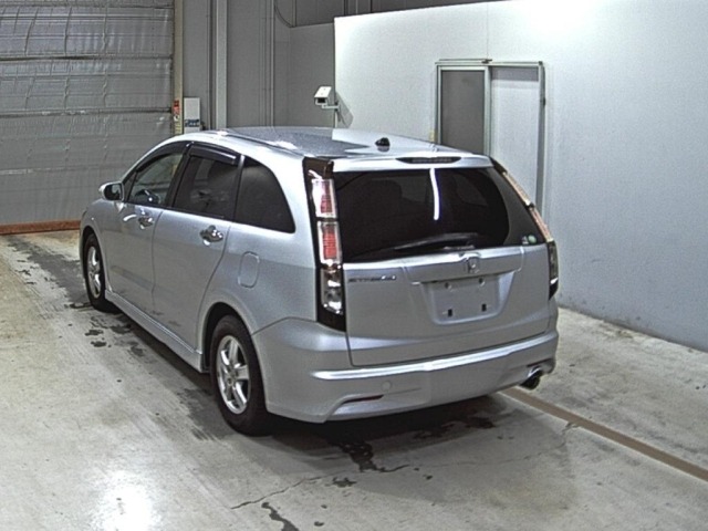 Honda STREAM 2010 7983574-1