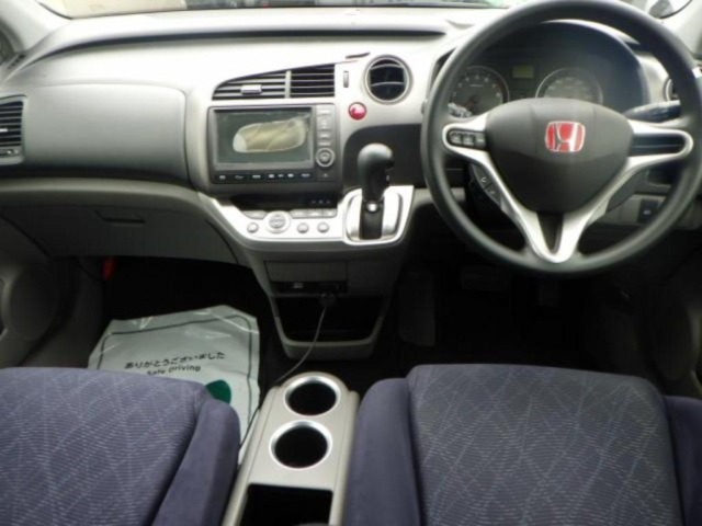 Honda STREAM 2009 7983587-3