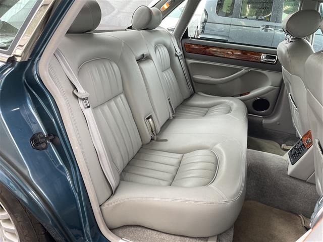 Jaguar XJ SERIES 1995 7981846-19