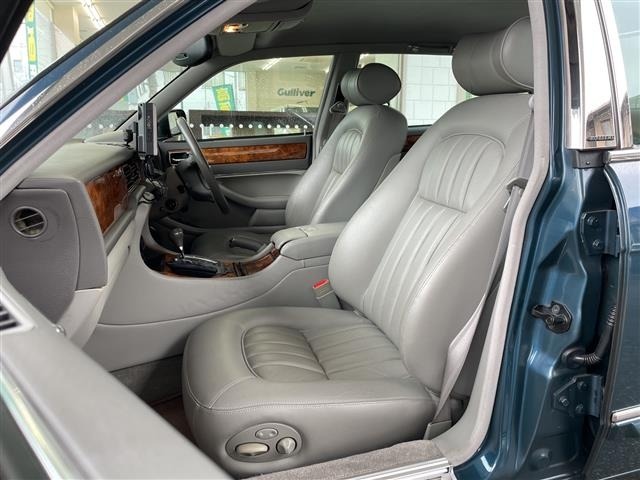 Jaguar XJ SERIES 1995 7981846-21