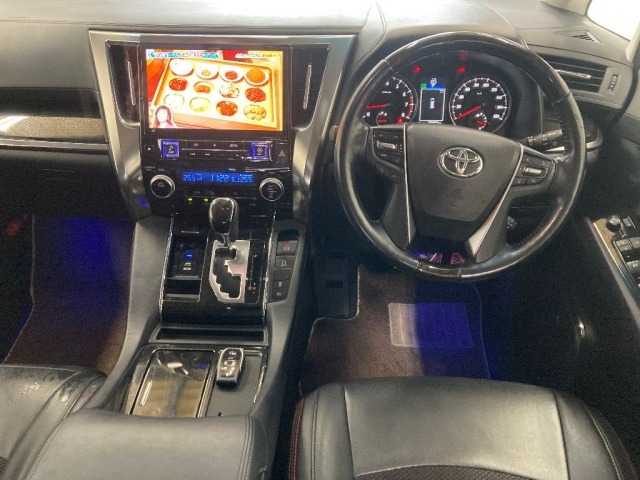 Toyota ALPHARD 2017 7988588-3