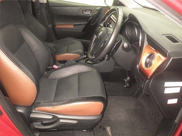 Toyota AURIS 2015 7988911-5
