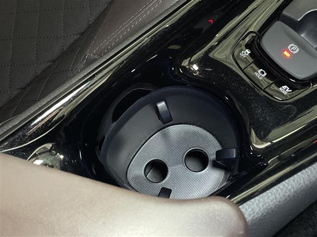 Toyota C-HR 2018 7987171-6