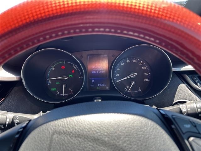 Toyota C-HR 2017 7987318-16
