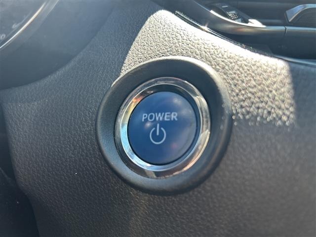Toyota C-HR 2017 7987318-17