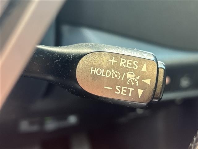 Toyota C-HR 2017 7987318-3