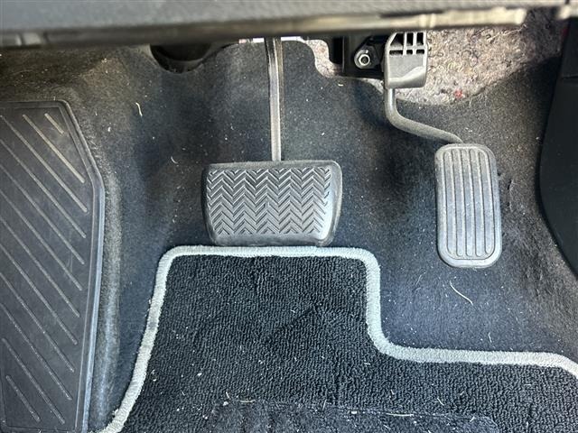 Toyota C-HR 2017 7987318-4