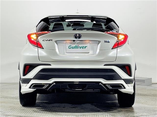 Toyota C-HR 2019 7987325-6