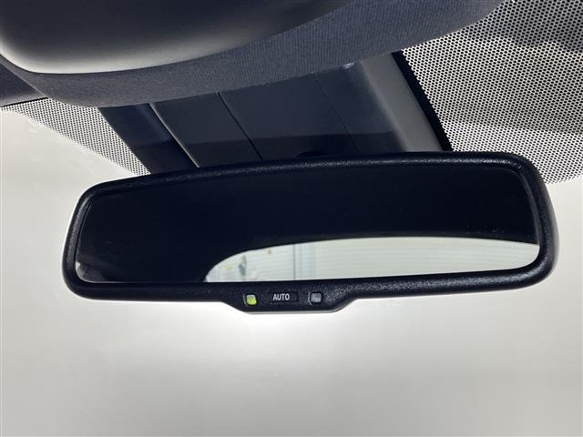 Toyota C-HR 2017 7987344-11