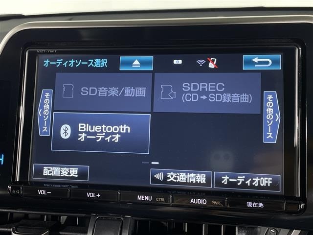 Toyota C-HR 2017 7987344-16