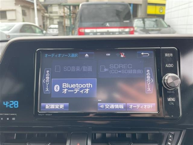 Toyota C-HR 2017 7987386-6