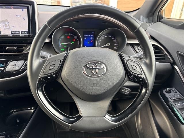 Toyota C-HR 2018 7987397-15
