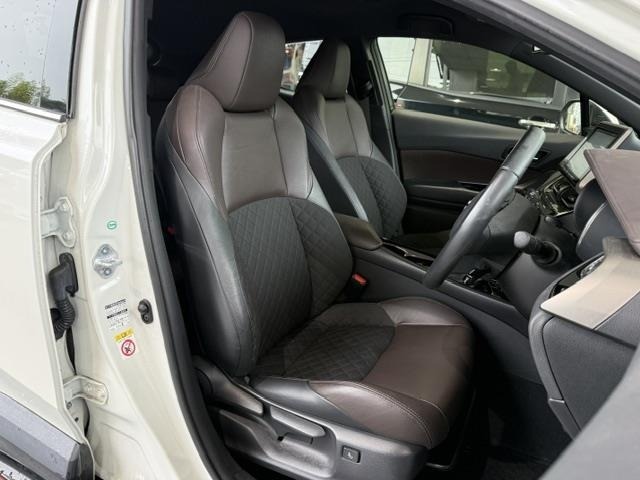 Toyota C-HR 2017 7987398-15