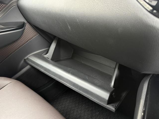 Toyota C-HR 2017 7987398-4