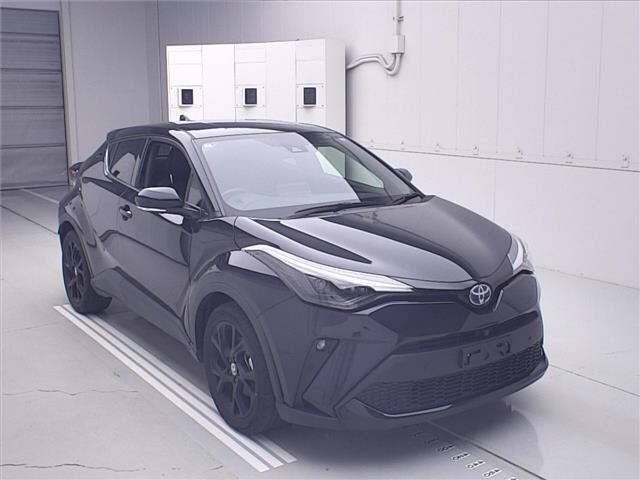 Toyota C-HR 2022 7987428-0