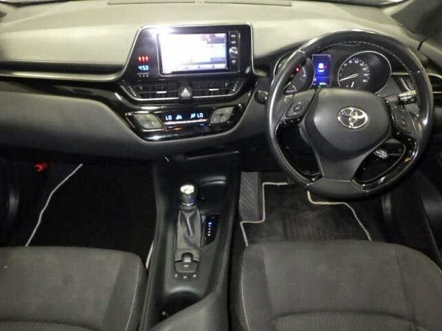 Toyota C-HR 2018 7987441-3