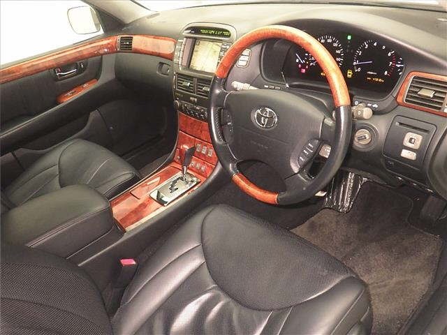 Toyota CELSIOR 2005 7988847-3