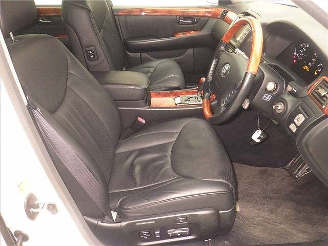Toyota CELSIOR 2005 7988847-5