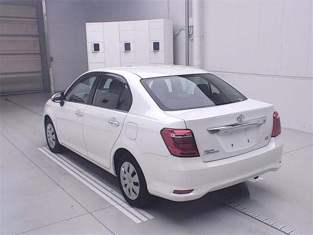 Toyota COROLLA AXIO 2017 7988854-1