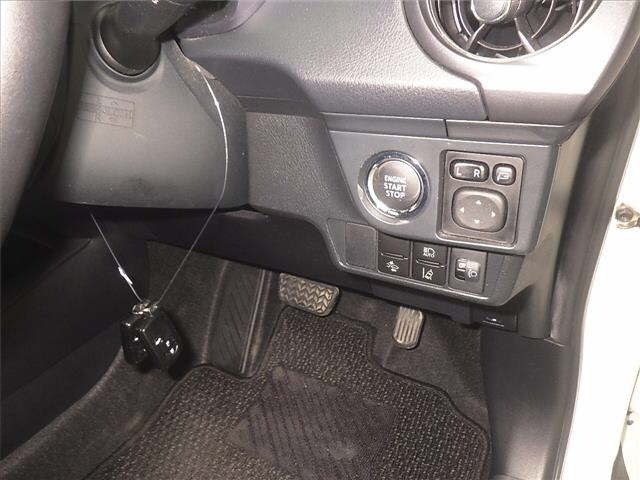 Toyota COROLLA AXIO 2017 7988854-8