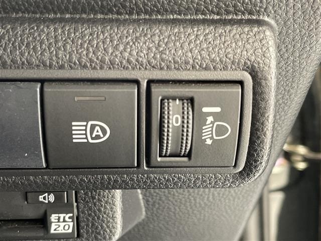 Toyota COROLLA TOURING 2019 7988809-1