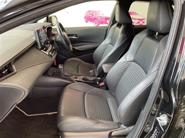 Toyota COROLLA TOURING 2019 7988809-8