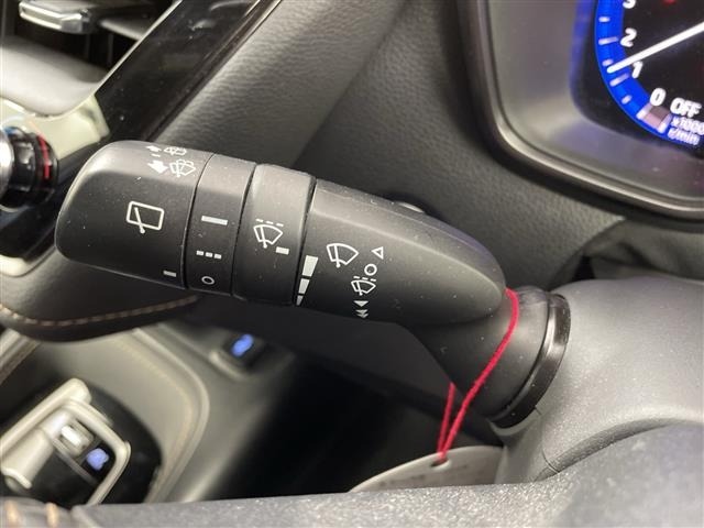 Toyota COROLLA TOURING 2021 7988810-7