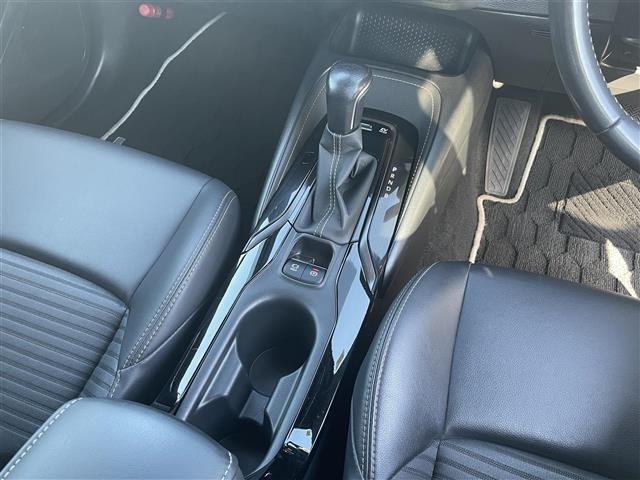 Toyota COROLLA TOURING 2019 7988813-10