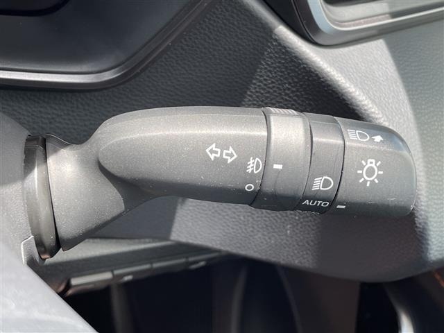 Toyota COROLLA TOURING 2022 7988815-3