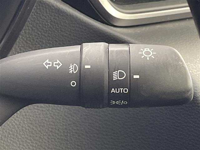 Toyota COROLLA TOURING 2022 7988816-19