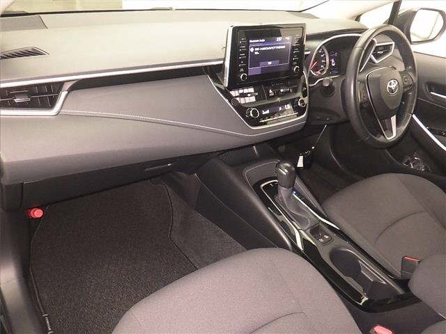 Toyota COROLLA TOURING 2020 7988824-4