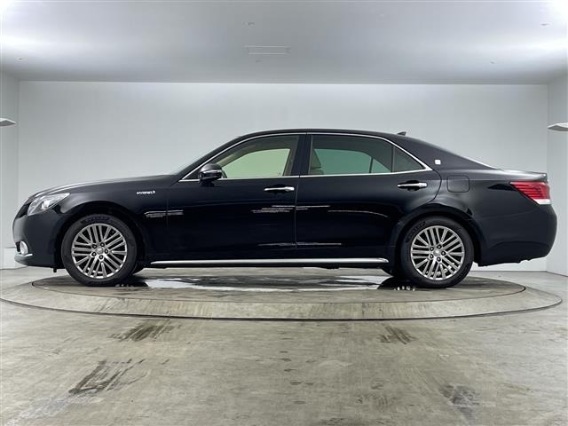 Toyota CROWN MAJESTA 2015 7988574-10