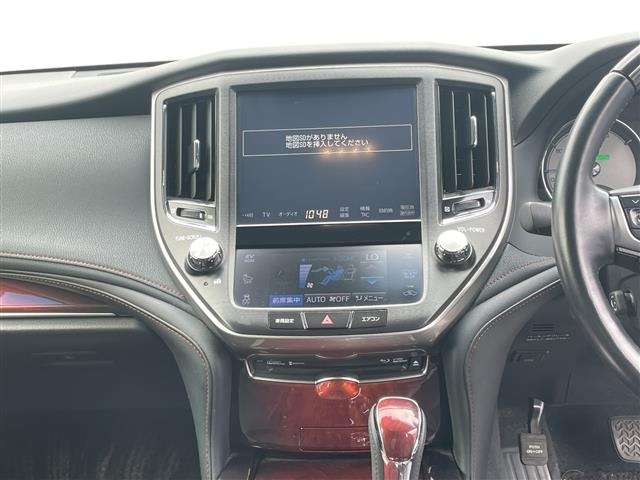Toyota CROWN MAJESTA 2018 7988575-15