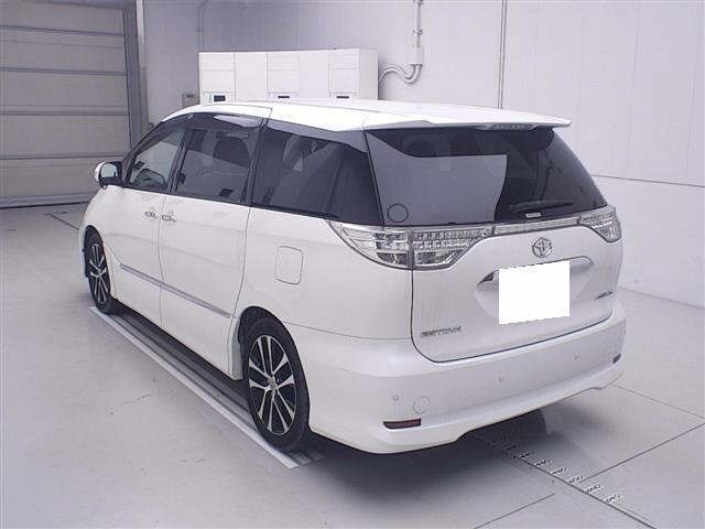 Toyota ESTIMA 2013 7988715-1