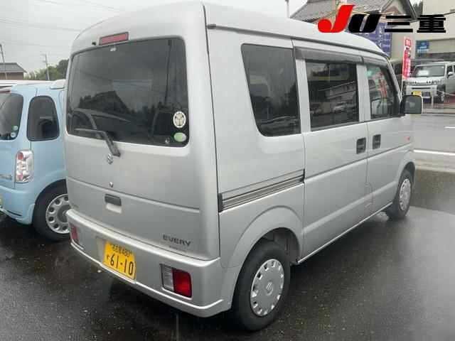 Suzuki EVERY 2010 7984761-6