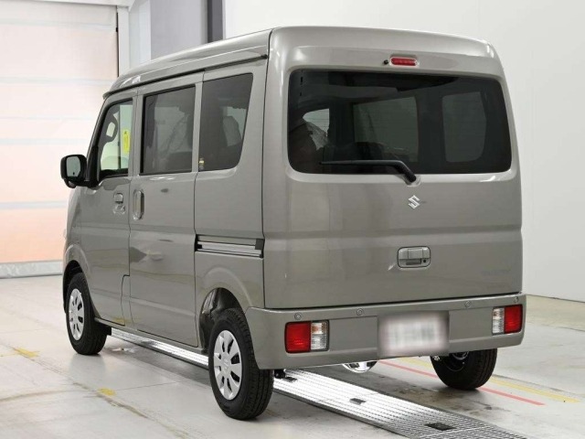 Suzuki EVERY 2026 7984766-6