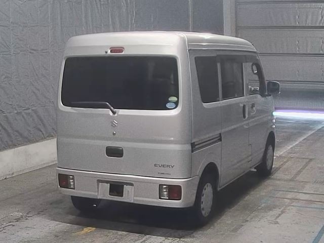 Suzuki EVERY 2015 7984809-1