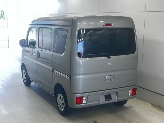 Suzuki EVERY 2026 7985107-1