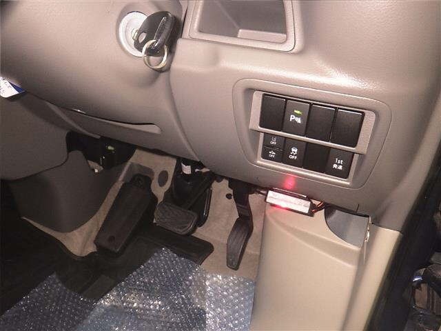 Suzuki EVERY 2023 7985191-8