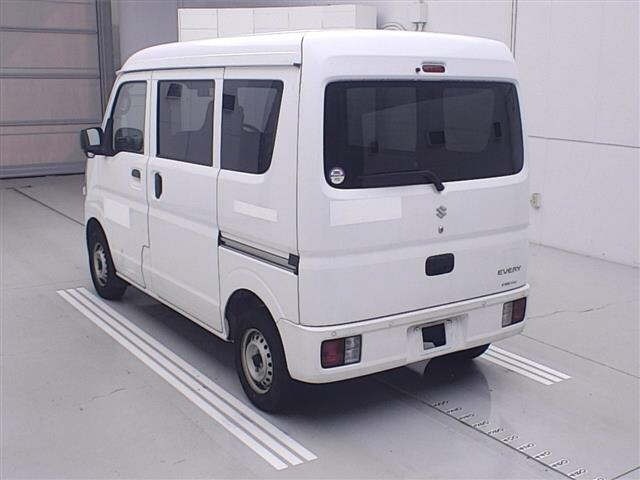 Suzuki EVERY 2022 7985194-1